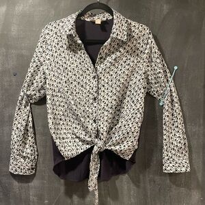 Michael Kors Patterned Black and White Women's blouse. #grannychic. Size medium